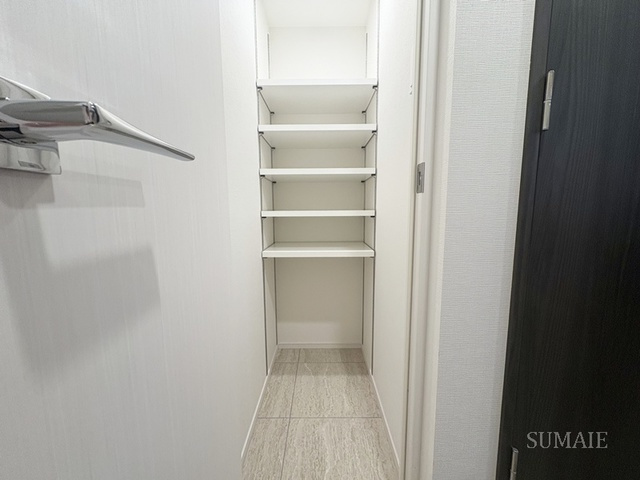 RELUXIA北赤羽の収納|シューズボックスです☆