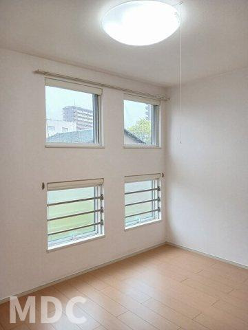 徳島市中前川町４丁目のアパートの内装