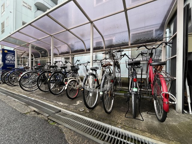 シャトルⅡのその他|駐輪場