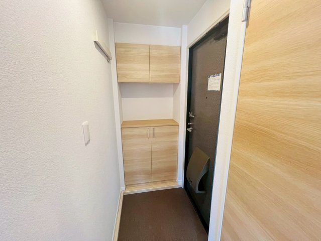 エスポワール吉田Bの玄関|※リノベーション中のため、参考となります※