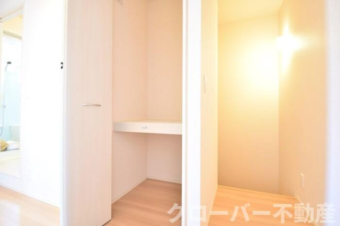 シャンゼリーゼの収納|物入