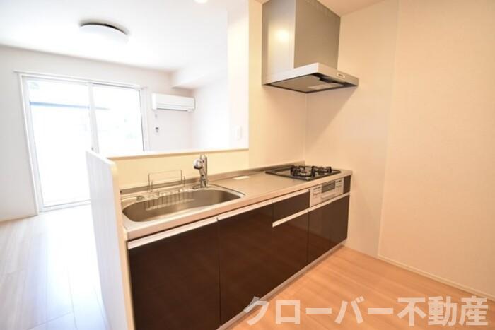 シャンゼリーゼのキッチン|キッチン