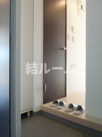 板橋区桜川３丁目の賃貸マンションの玄関
