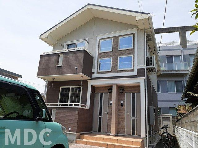 徳島市中前川町４丁目のアパートの外観