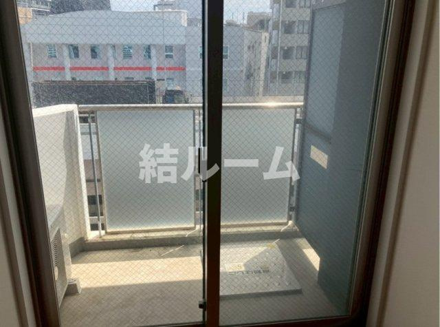 板橋区板橋４丁目の賃貸マンションのバルコニー