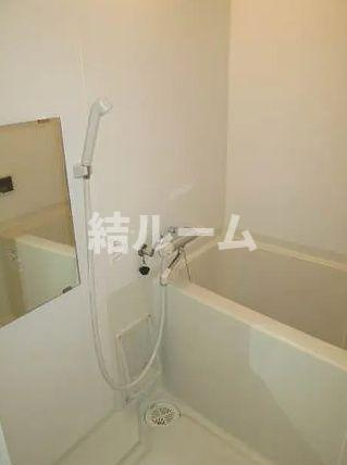 板橋区板橋４丁目の賃貸マンションの浴室