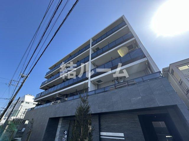 川口市西青木１丁目の賃貸マンションの外観