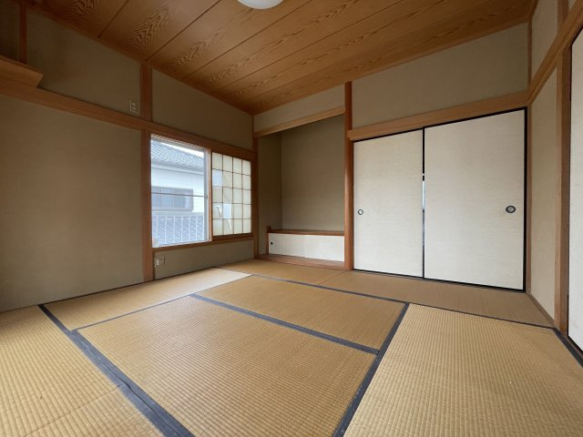南飯塚中古戸建の和室