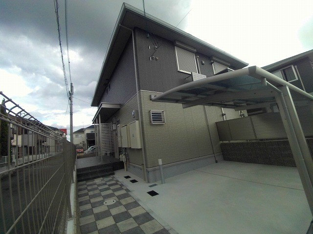神戸市西区玉津町西河原のアパートの外観