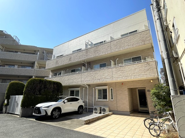 ブランシェ西原の外観