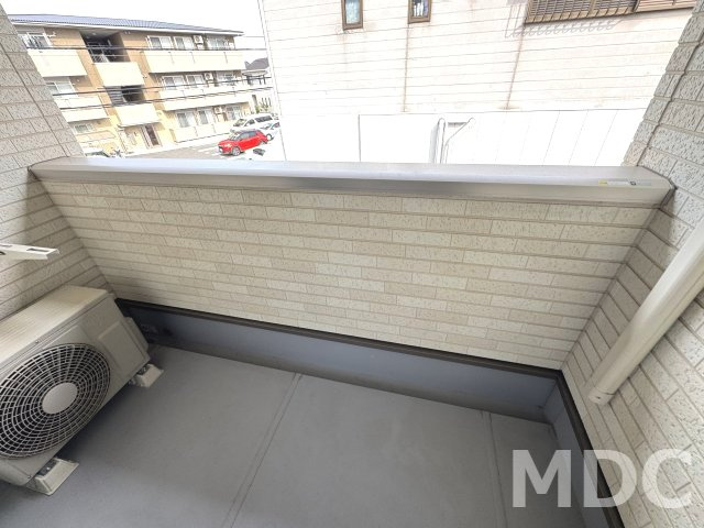 徳島市北田宮２丁目のアパートのバルコニー