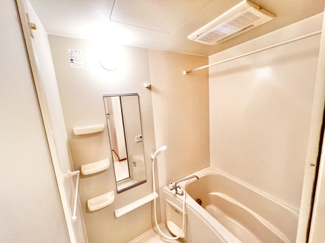 セレシード壱番館の浴室|コンパクトで使いやすいお風呂です