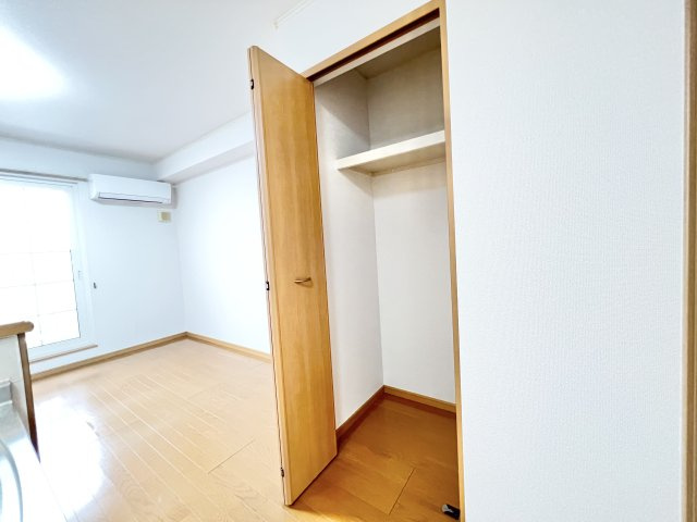 セレシード壱番館の収納|きれいな内装です