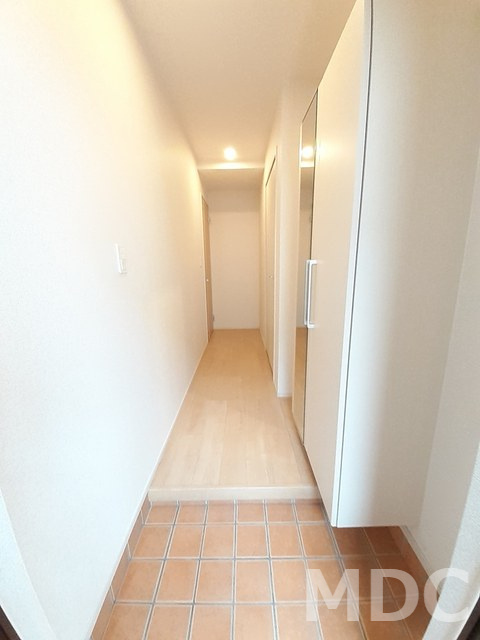 徳島市北田宮２丁目のアパートの玄関