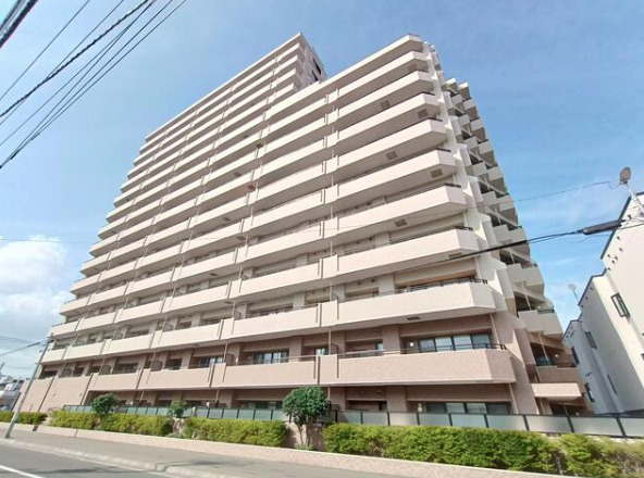 クリーンリバーフィネス東札幌グランデュオウエストの外観