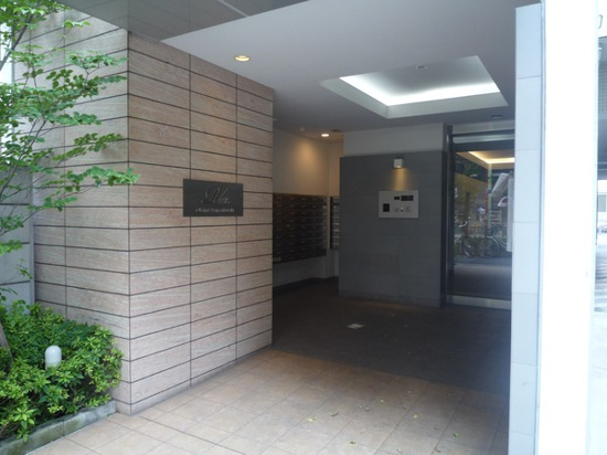 板橋区大山金井町の賃貸マンションのエントランス