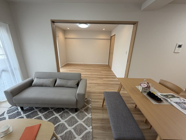 ライオンズマンション松山の居間・リビング