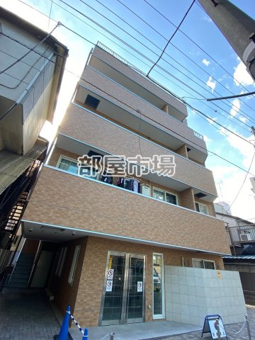 ラ　グリシーヌの外観