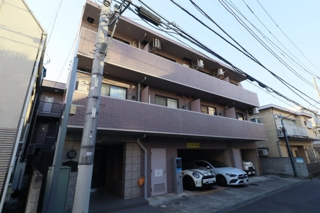 メインステージ中野坂上の外観|きれいな外観です