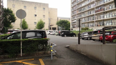 【外観】 | 山科南団地E棟