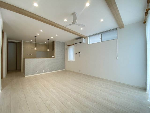 中城村伊集（全2棟）1号棟の居間・リビング|※同施工会社写真です