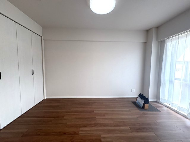 エスポア八事二号館の洋室|洋室約5.5帖