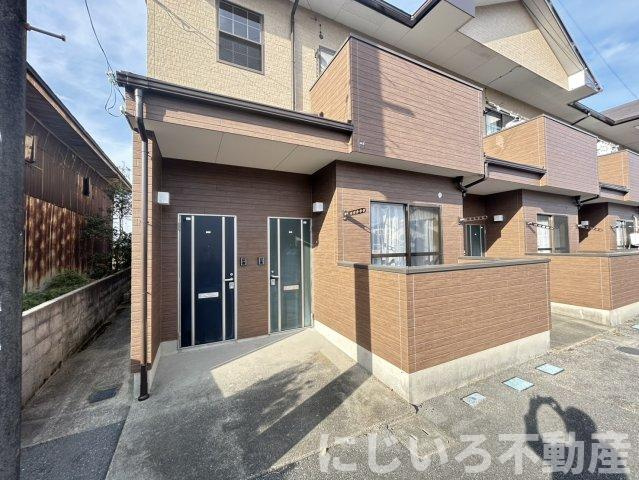 横見サウスハイツのエントランス