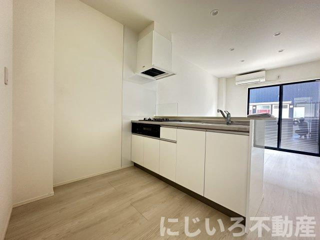 ヴレクールBの居間・リビング