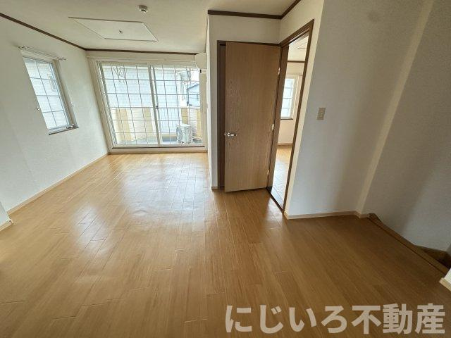 CountryⅡの居間・リビング