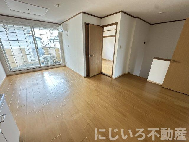 CountryⅡの居間・リビング