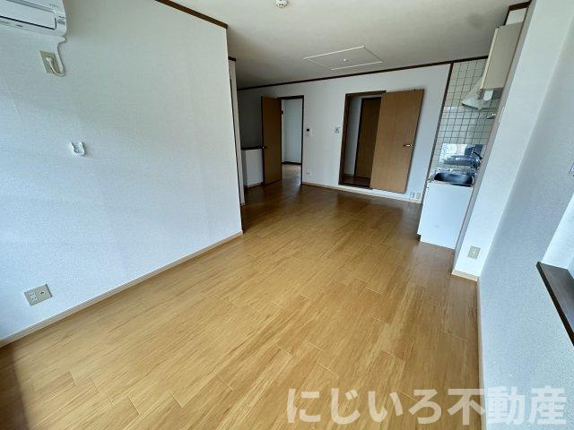 CountryⅡの居間・リビング