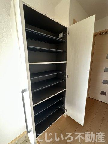 カリーナガーデンの収納