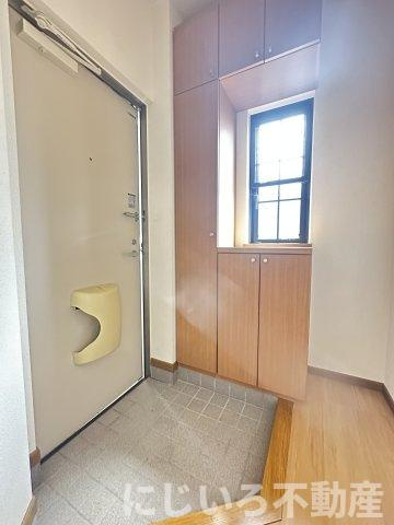 カサモデルナⅡの玄関