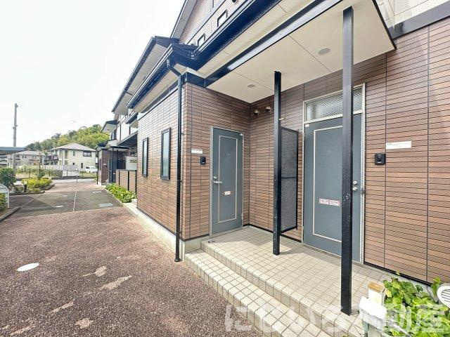 カサモデルナⅡのエントランス