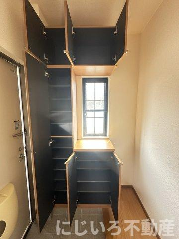 カサモデルナⅡの玄関