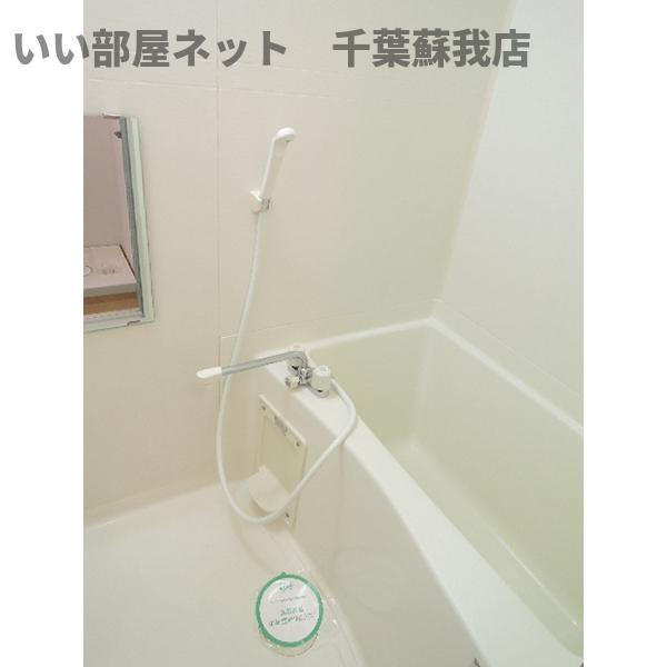 メゾン プランドールの浴室|落ち着いた空間のお風呂です