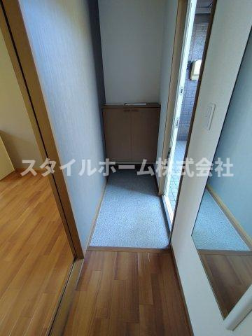 ハイムヨシミの玄関