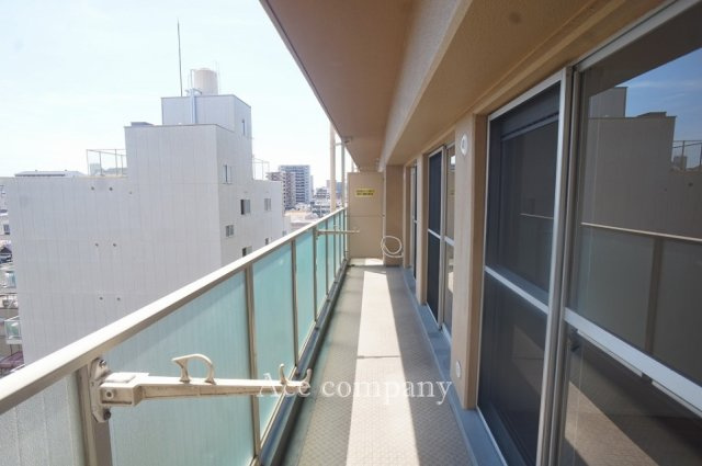 【バルコニー】 | 万葉ハイツ小阪菱屋西 | 南向きのバルコニーです☆