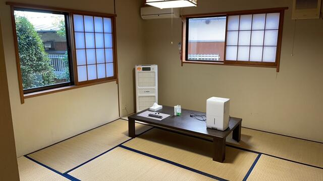 真鶴町　真鶴　海を望む旅館の和室|客室