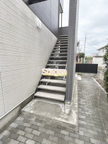 モダンカーサのエントランス