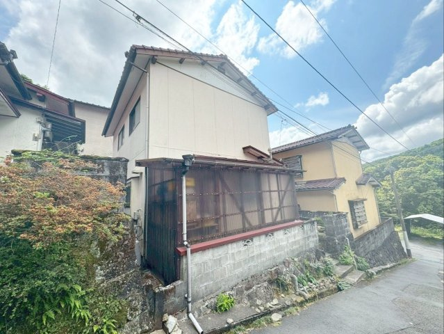 長崎県雲仙市小浜町雲仙 中古戸建の外観|建物面積：77.43ｍ2（約23.42坪）