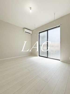 【居間・リビング】 | 風香西荻 | 洋室のお部屋です。