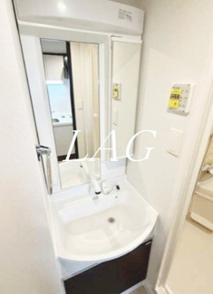 【洗面所】 | ＳＯＬＡＳＩＡ　ｒｅｓｉｄｅｎｃｅ荻窪Ⅱ | 洗面台です。