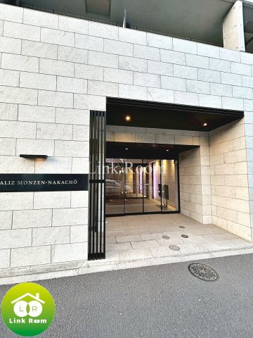 レガリス門前仲町のエントランス