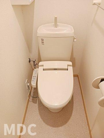 徳島市春日１丁目のアパートのトイレ