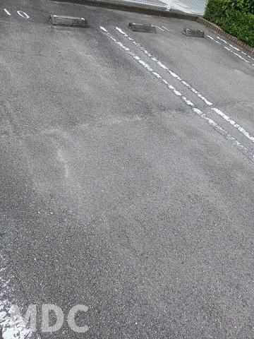 徳島市春日１丁目のアパートの駐車場