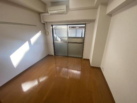 アールズタワー池下西の居間・リビング|室内