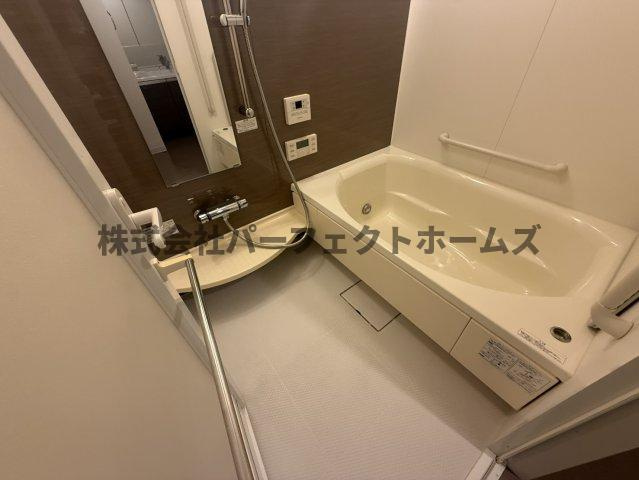 ファインフラッツ牧野駅前イーストプラザの浴室|お風呂です