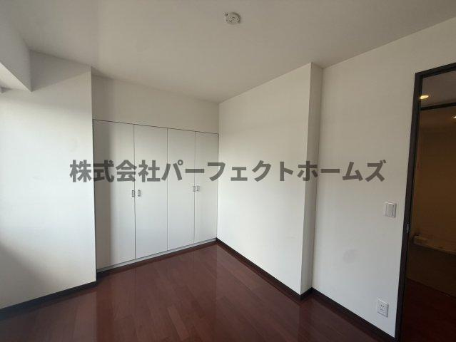 ファインフラッツ牧野駅前イーストプラザの洋室|落ち着いた色調の洋室です