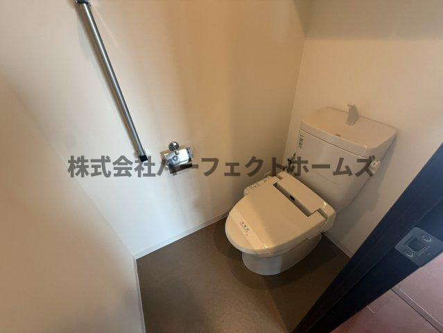 ファインフラッツ牧野駅前イーストプラザのトイレ|清潔感のあるトイレです